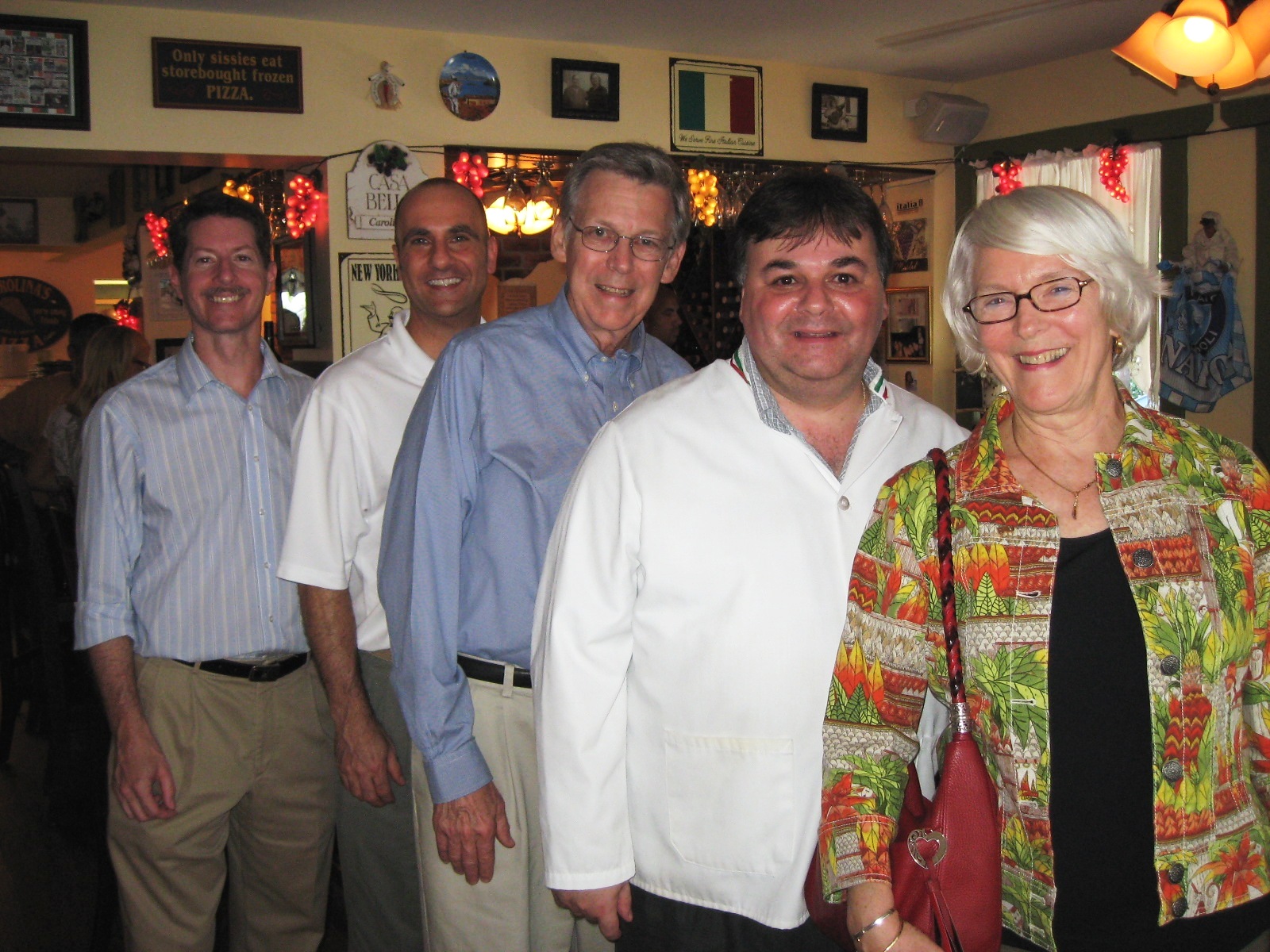 Todd L’Herrou, Alan Kornblau – Library Director, Dr. Daniel Murtaugh- Library Board President, Jeff Perlman – Former Mayor & Celebrity Chef & Dr. Kristen Murtaugh